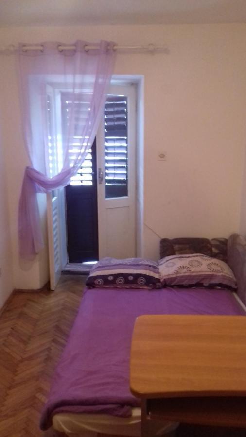 Apartment Blazic - Near The Beach Ika Extérieur photo